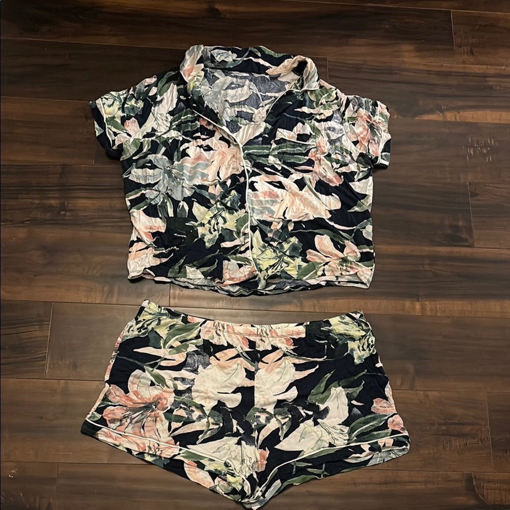 Stars Above Floral Pajama Set - Black, Pink, Green